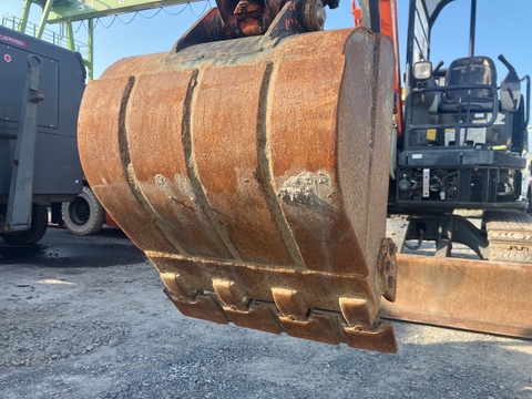 ZX40UR-3-35688