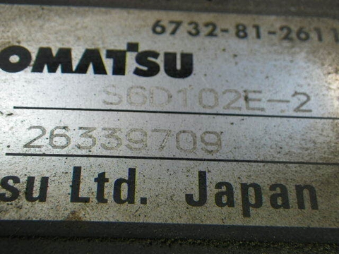 Komatsu FD45T-8-110119 chui công dịch càng