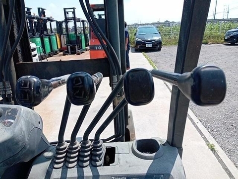 Komatsu FD25T-16-715005