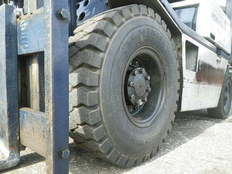 Komatsu xe xăng FG15-15 -200507