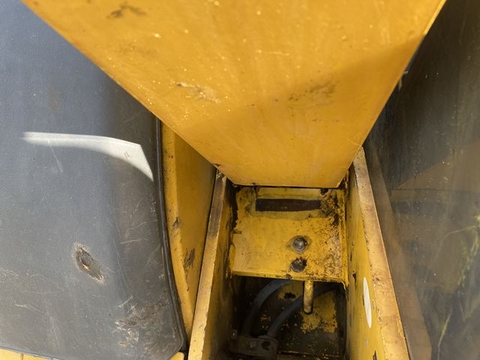 Komatsu PC30UU-5 16326