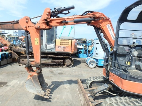 ZX30UR-3-35681