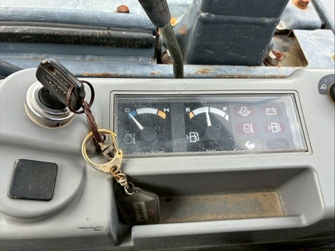 Kobelco SK50SR-5 PJ06-10794 (máy xúc)