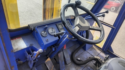 Komatsu FD115-5-3195