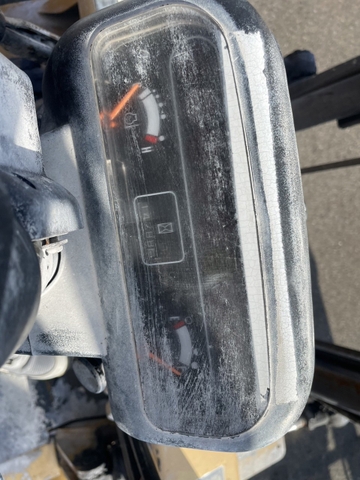 Misubishi FD25T-22138 gật gù - lốp đơn - số tự động