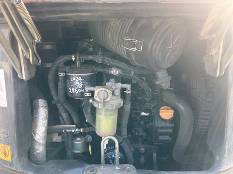 ZX40UR-3-35688