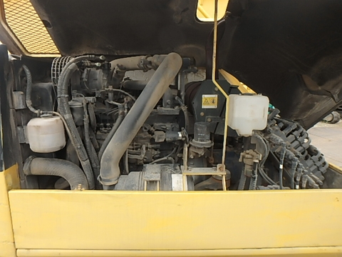 Cẩu bánh xích cần hộp Komatsu LC785-6-31241