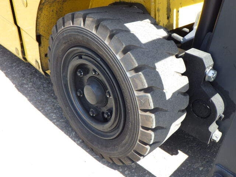 Komatsu FM10-15 bán và cho thuê