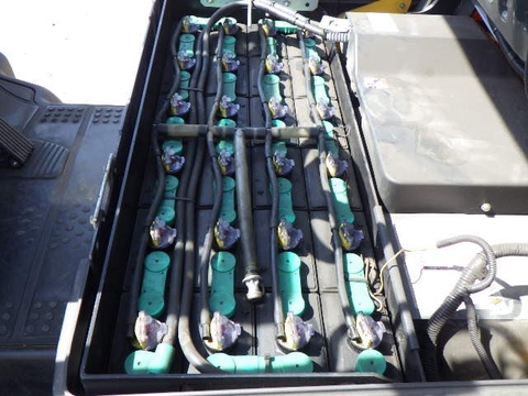 Komatsu FM10-15 bán và cho thuê