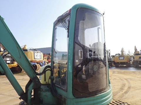 ViO40-01884B
