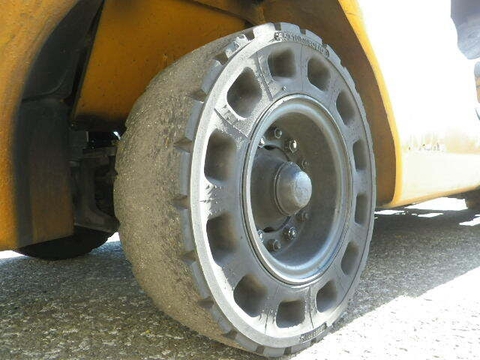 Komatsu FD30C-15-574540