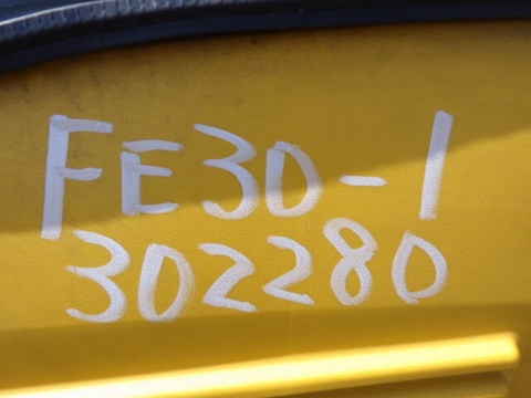 Komatsu điện FE30-1-302280 tháp 6 m dịch giá