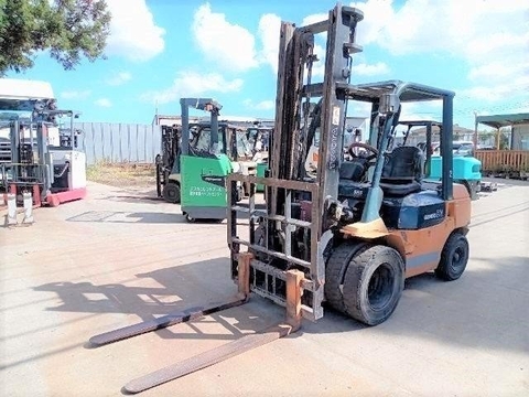 Toyota gật gù lốp đôi 7FD30-139xx