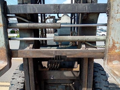 Komatsu FD25T-16-715005