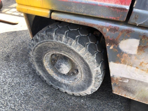 Xe nâng xăng Nisan PH02M25-009614