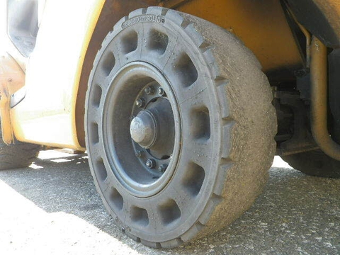 Komatsu FD30C-15-574540