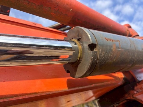 HITACHI ZX55UR-3 - 36100