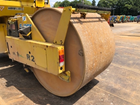 Lu ba bánh thép hiệu Sakai R2-3003