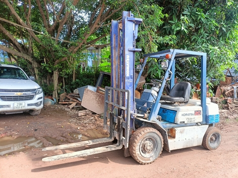 Xe nâng xăng Komatsu FG20-11-258527
