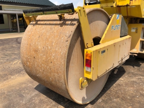 Lu ba bánh thép hiệu Sakai R2-3003