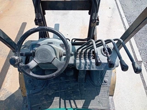 Komatsu FD25T-16-715005