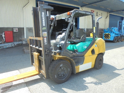 Komatsu Fd35-10-135864