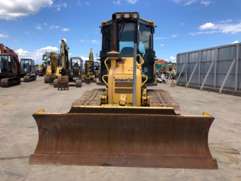 Máy ủi Komatsu D31PX-22