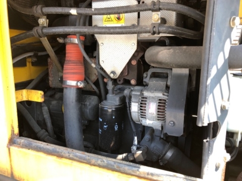 Xúc lật Komatsu WA100-5-72483