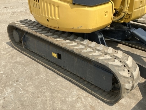 Komatsu PC30UU-5 19300 (máy xúc)