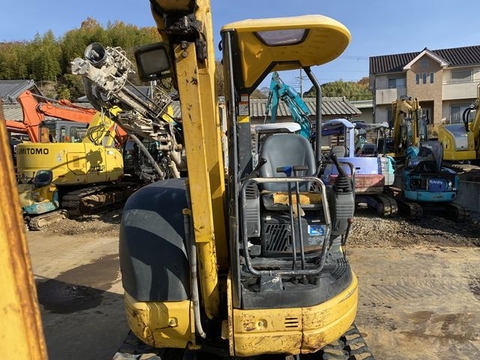 Komatsu PC30UU-5 16326