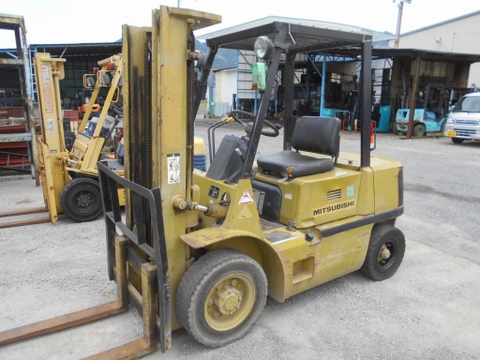 Xe nâng xăng misubishi FG25-50171