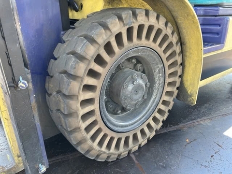 Komatsu FD25C-12-548014