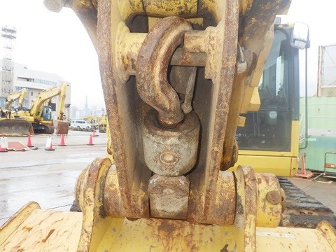 Komatsu PC128US-11 53332 (máy xúc)