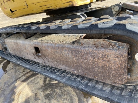 Komatsu PC30UU-5 16326