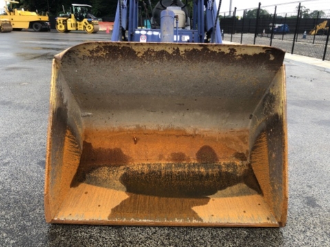 Xe nâng xúc lật komatsu SD10C-5-70579