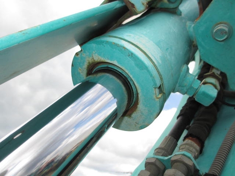 Máy xúc mini B4-6A-62159B sản xuất 2010