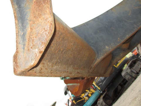 Máy xúc mini B4-6A-62159B sản xuất 2010