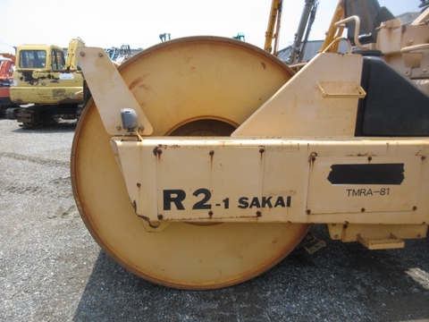 Lu 3 bánh thép Sakai R2-1-40439