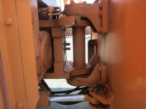 R2B-20818