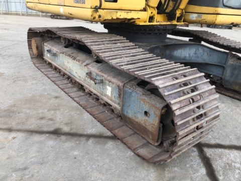 Máy xúc đào Komatsu PC200-6ZE-105475