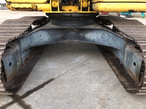 Máy xúc đào Komatsu PC200-6ZE-105475