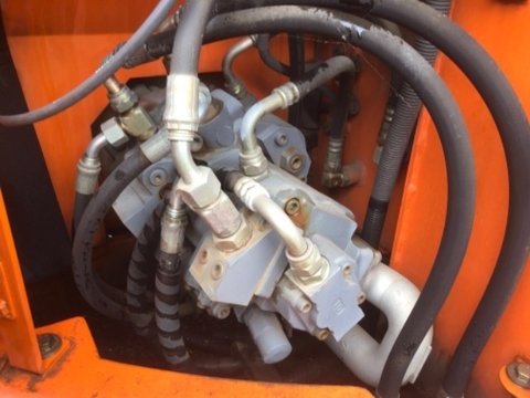 Hitachi ZX70US-A-42101