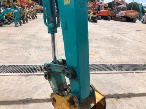 Máy xúc đào kobelco SK50UR-3-09098