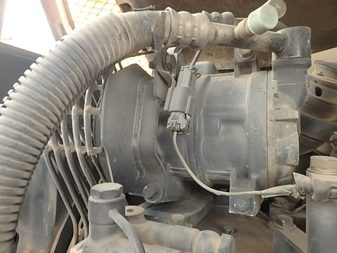 Cẩu bánh xích cần hộp Komatsu LC785-6-31241