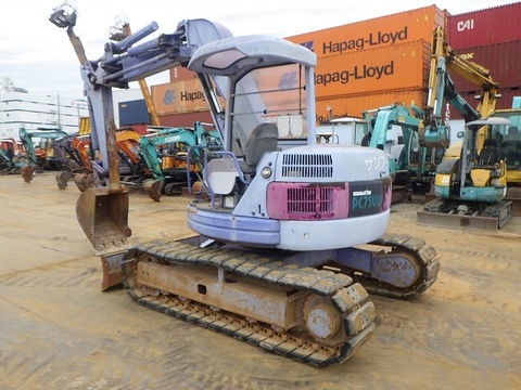 KOMATSU PC75UU-2-10954