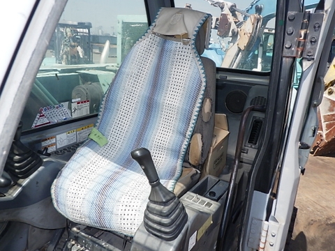 Máy xúc đào SK100-3