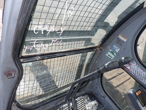 Máy xúc đào SK100-3