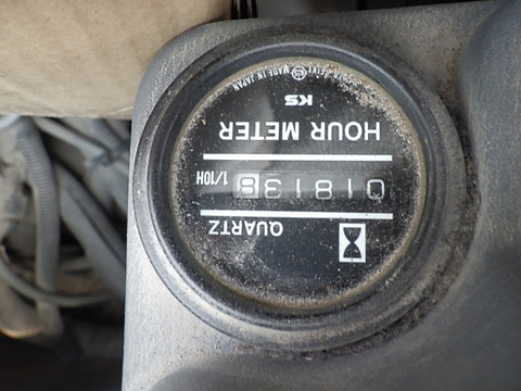 Máy xúc đào SK100-3