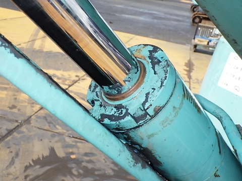 Máy xúc đào kobelco SK30UR-5-09859