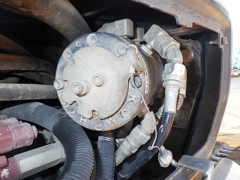 Máy xúc đào kobelco SK30UR-5-09859